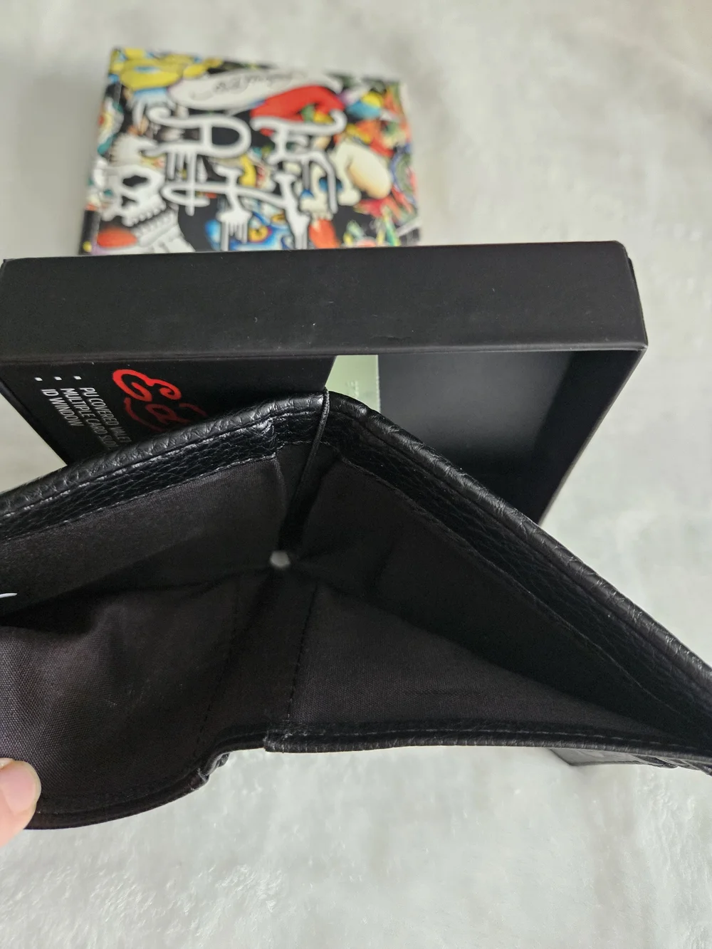 Ed Hardy Black Pebbled Leather Bi-Fold Wallet With Gift Case